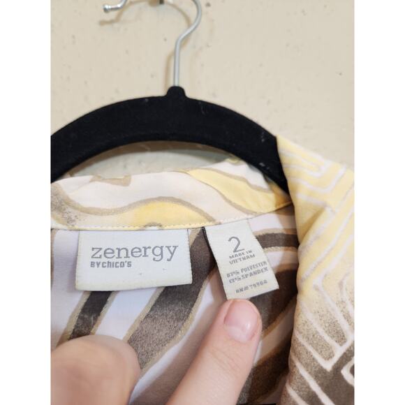 Chico's Zenergy Neema Women's Yellow Foil Animal Print Button Front Jacket L‎ - Picture 4 of 6